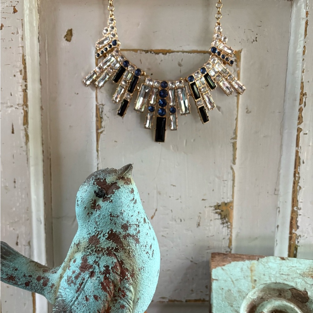 Stunning Blue and Silver Crystal Necklace